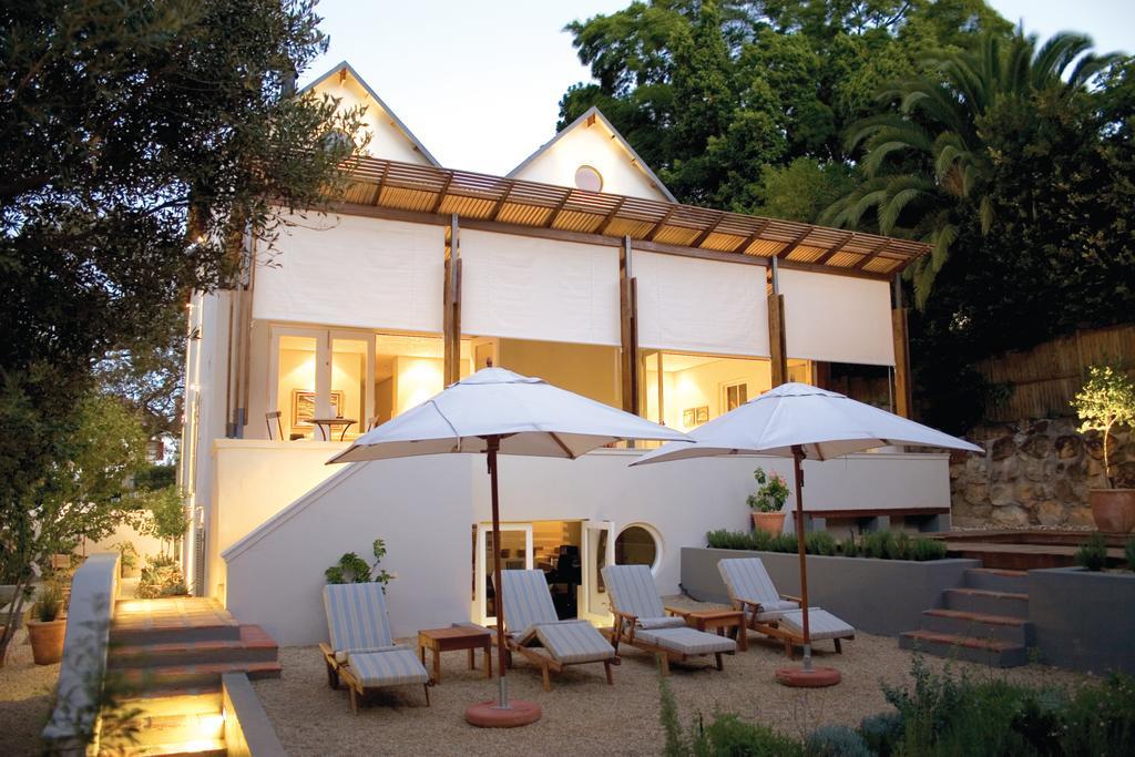 Four Rosmead Boutique Guest house Cape Town