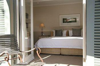 Guest house Four Rosmead Boutique Cape Town