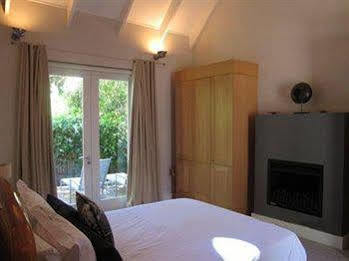Four Rosmead Boutique 4*